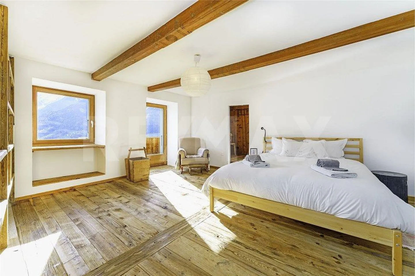 Incredibile proprietà in un villaggio affascinante - Foto 6 di 13