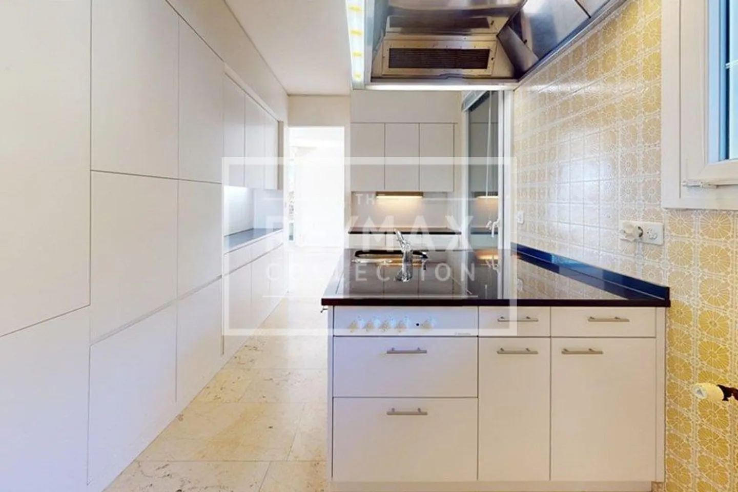 Unique 5.5-room penthouse apartment above the roofs of Biel - Photo 5 of 13