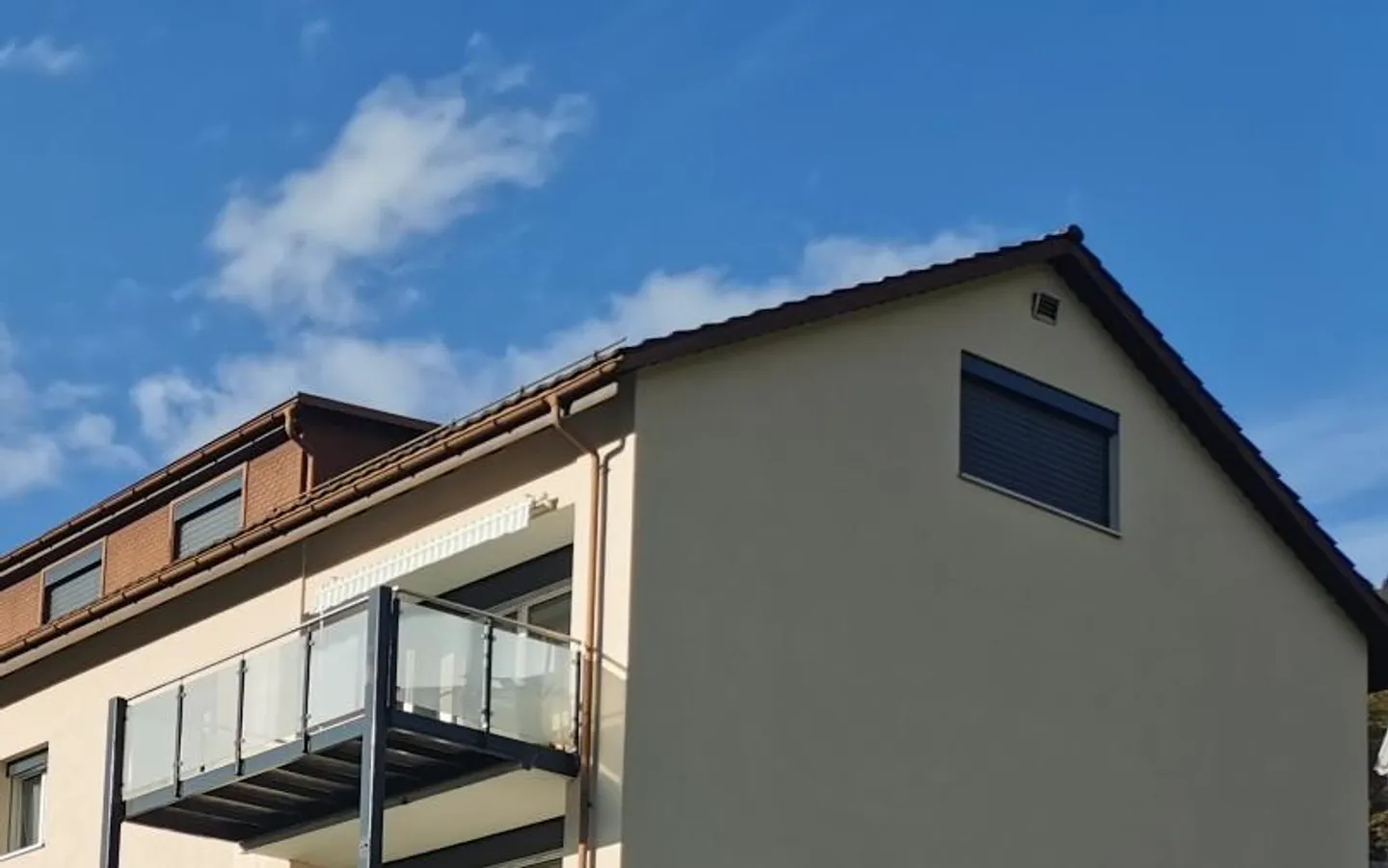 Casa plurifamiliare per investitori e imprenditori intelligenti - Foto 1 di 4