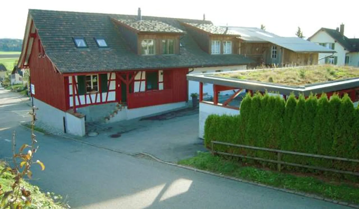 Bauernhaus / Hausteil / Eckhaus - Foto 1 von 11