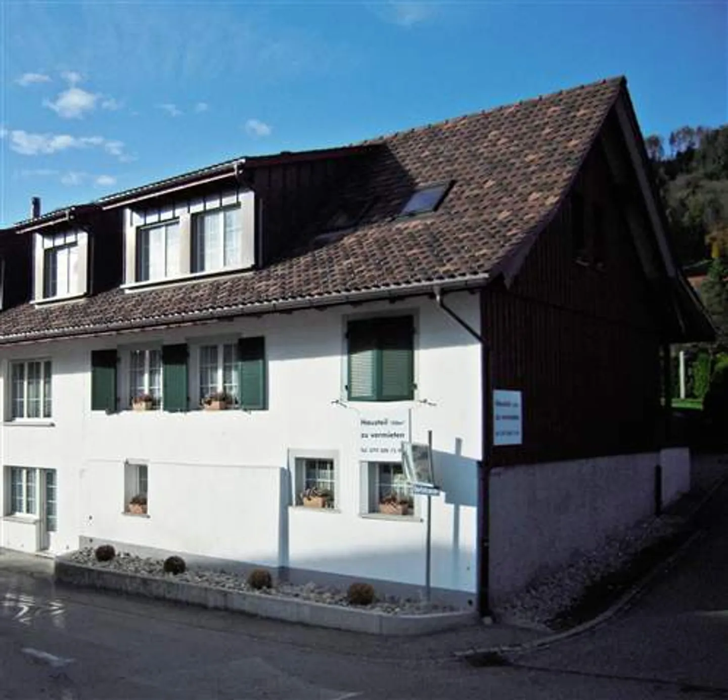 Bauernhaus / Hausteil / Eckhaus - Foto 3 von 11