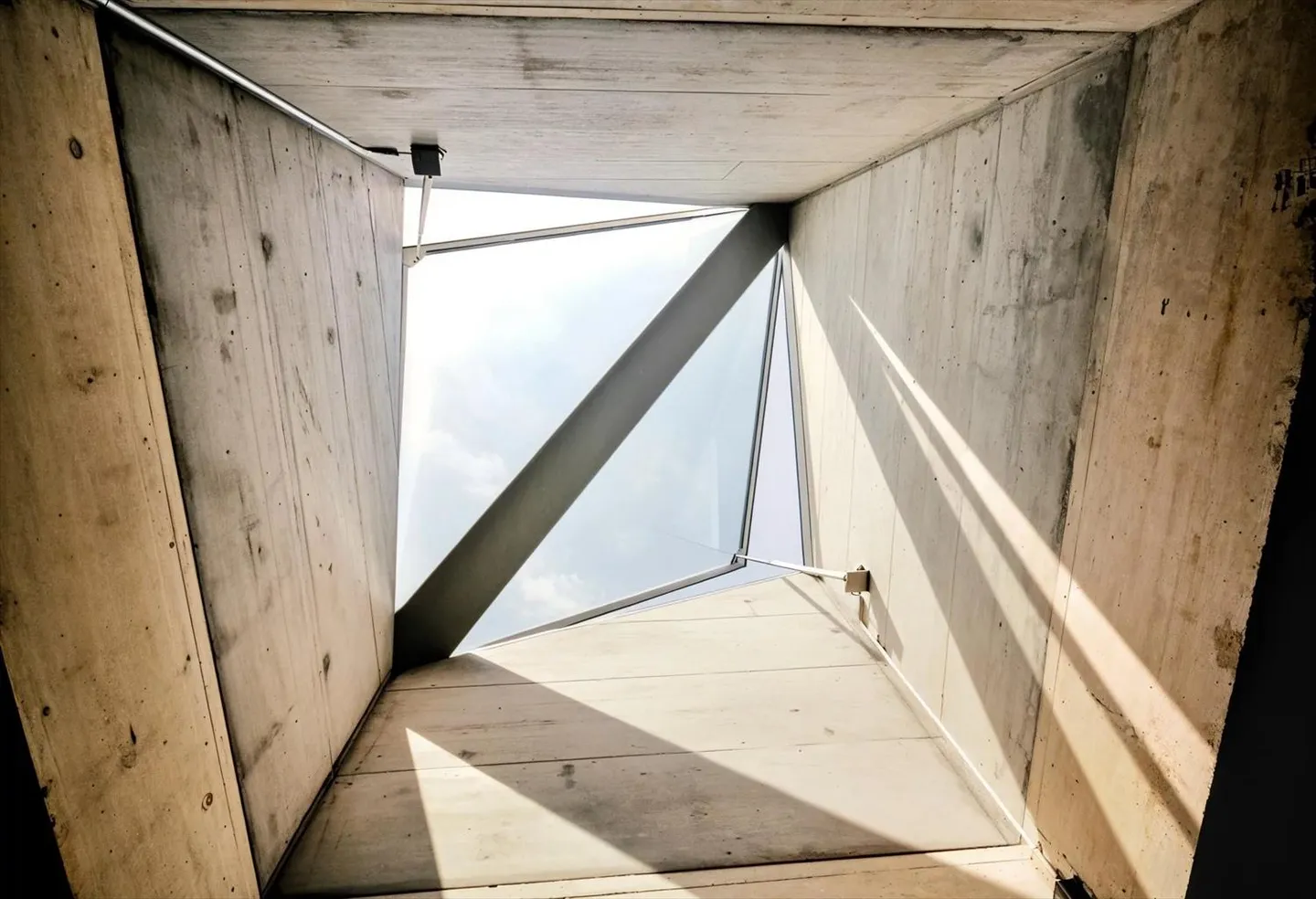 Elegance, Modernity and Privileged Location! - Photo 6 of 12