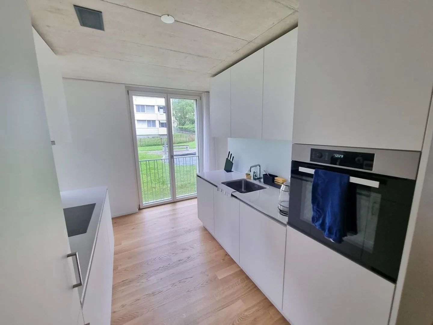 Apartment for rent - Photo 5 of 13