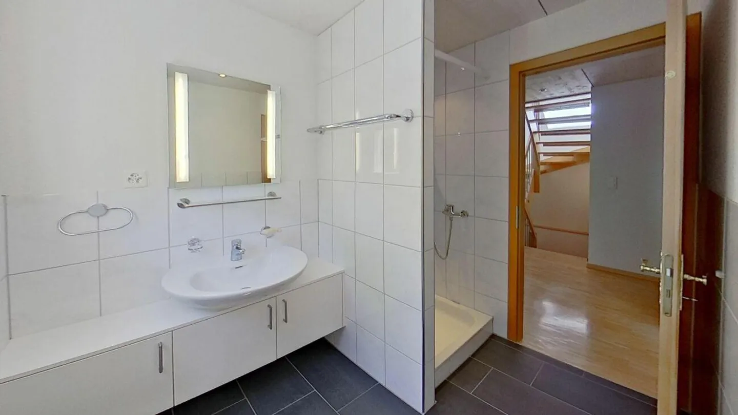 Charmantes Einfamilienhaus mit Garten - Foto 6 von 17