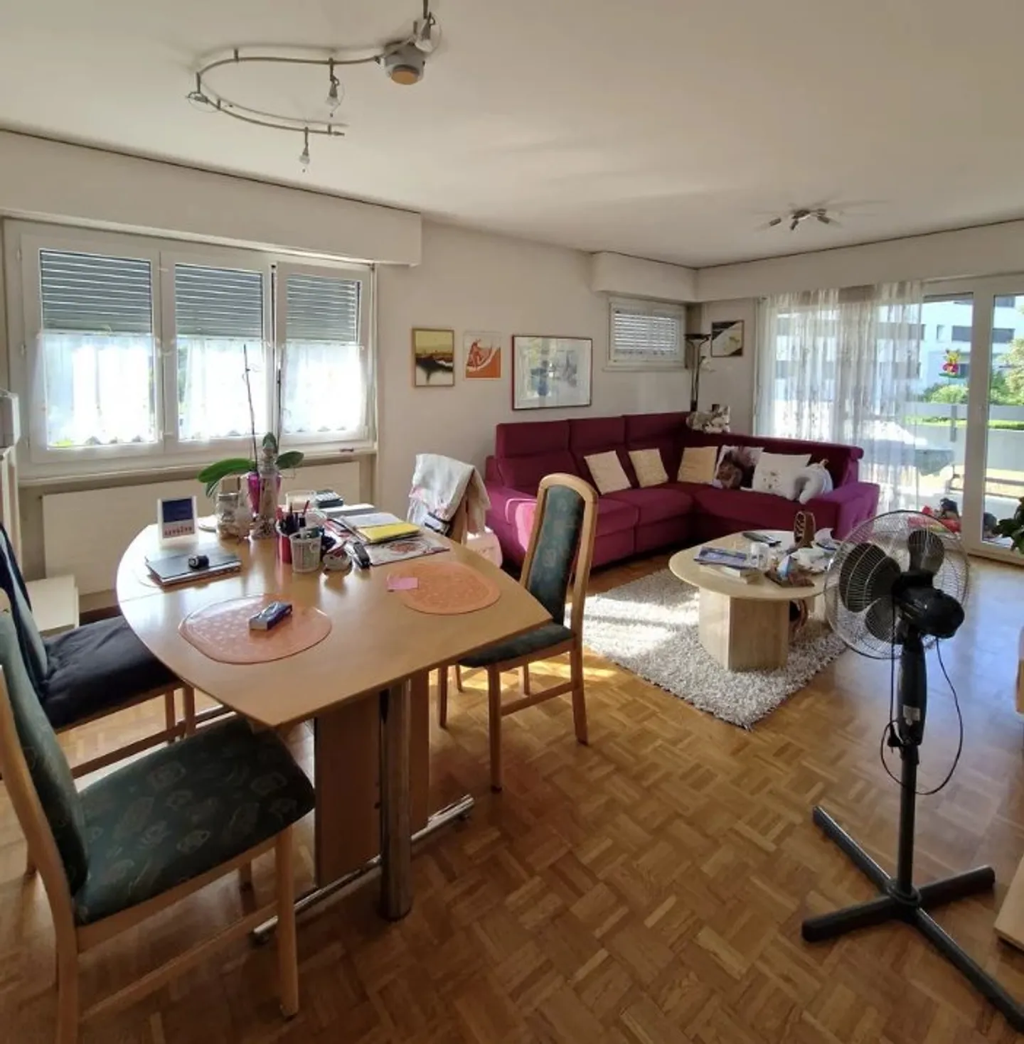 Spacious and bright 3.5-room apartment in the heart of Sion - Photo 1 of 9