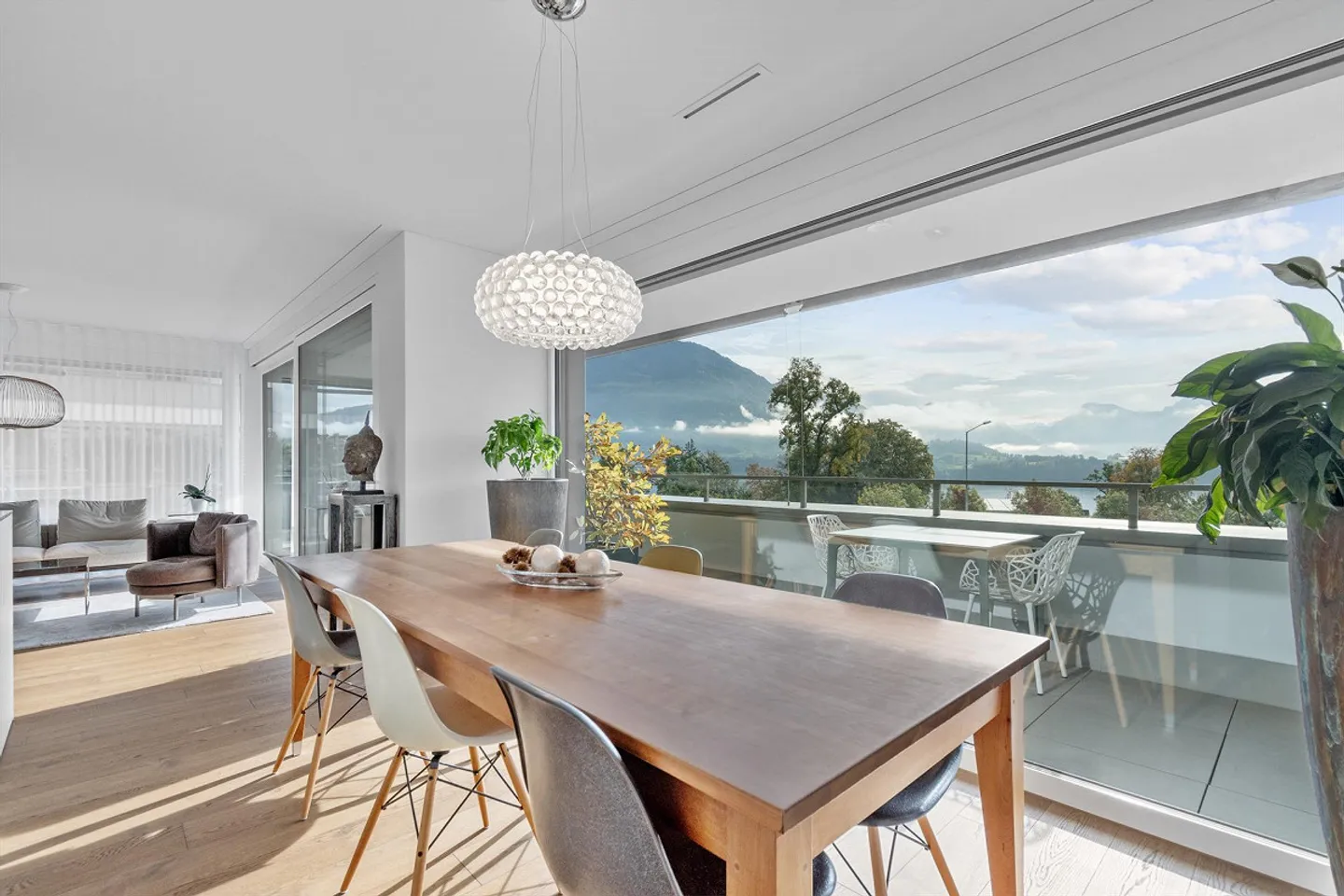 Appartamento 4.5 stanze nuovo con vista mozzafiato a Meggen - Foto 4 di 5