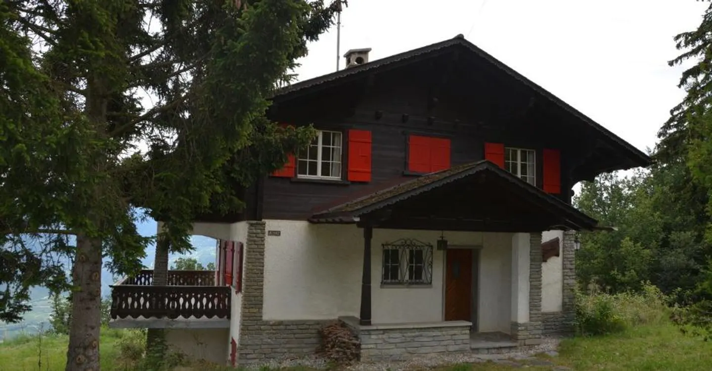 Vacation Rentals: Chalet Campanella - Photo 1 of 11