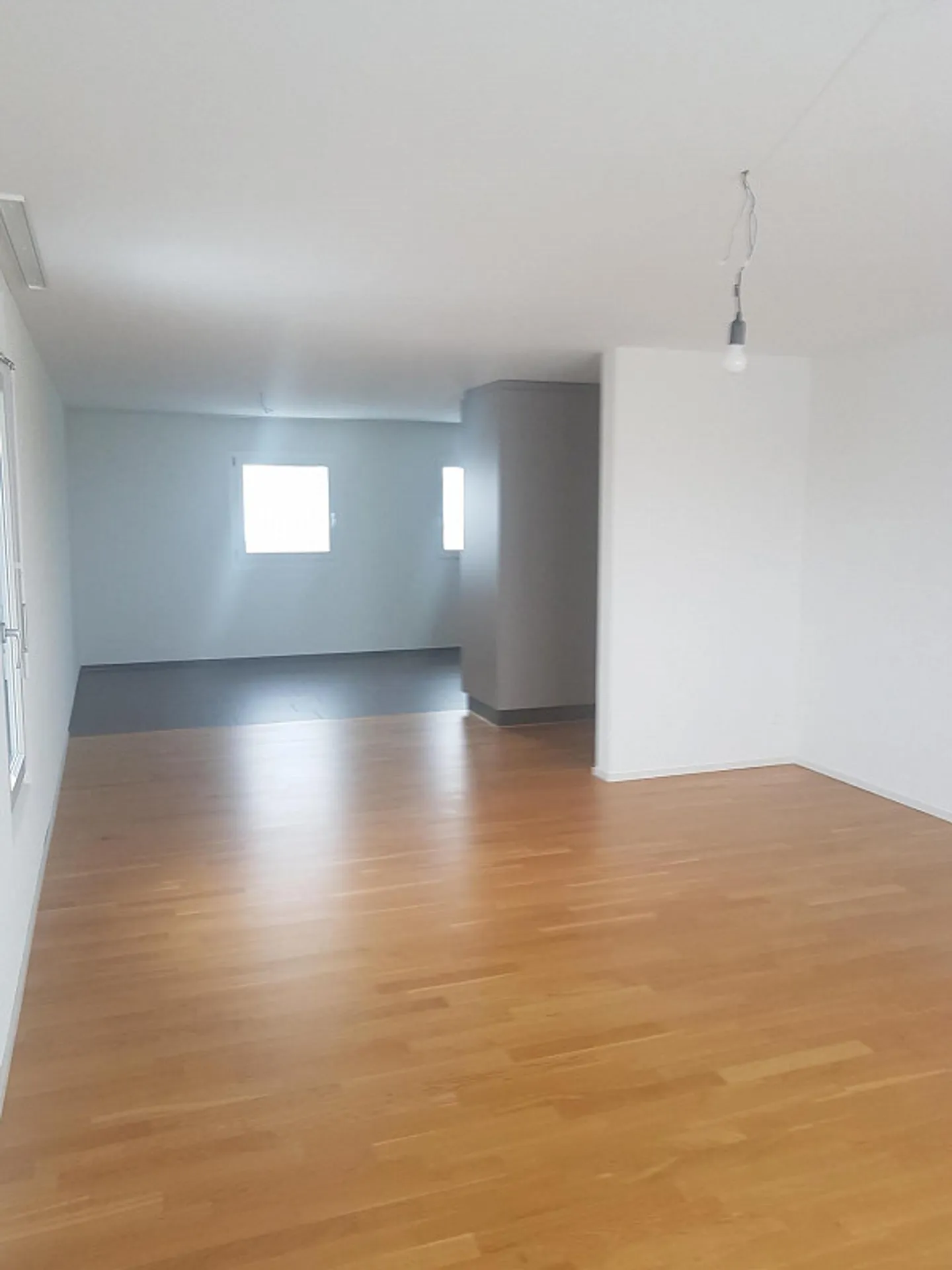 3.5 room apartment with large balcony and great views - Photo 3 of 11