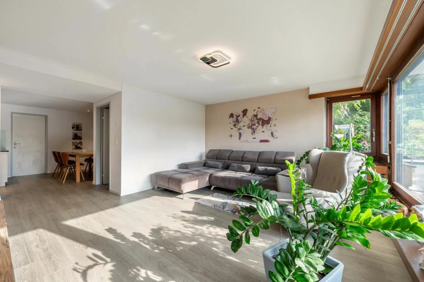 Grosszügige, sonnenverwöhnte 5.5-Zimmer-Terrassenwohnung mit herrlichem Aareblick - Foto 3 von 17