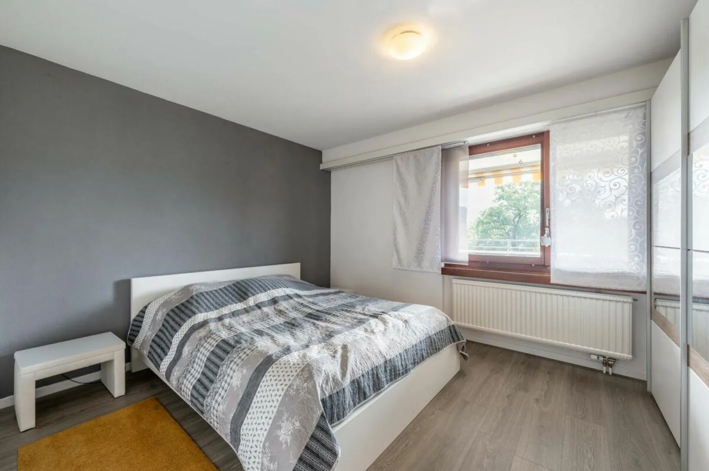 Grosszügige, sonnenverwöhnte 5.5-Zimmer-Terrassenwohnung mit herrlichem Aareblick - Foto 9 von 17
