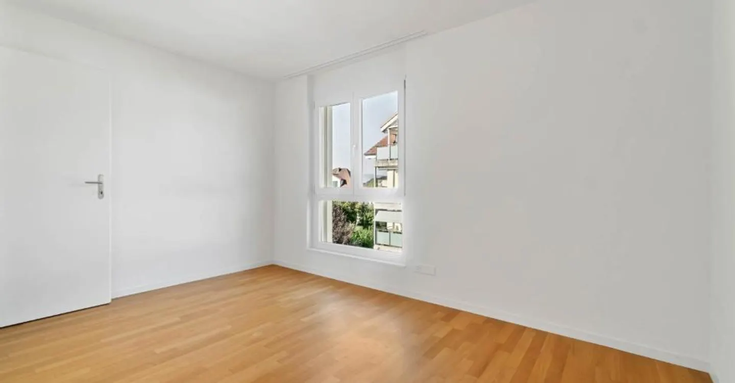 Modernes 3.5-Zimmer-Apartment - Foto 5 von 8