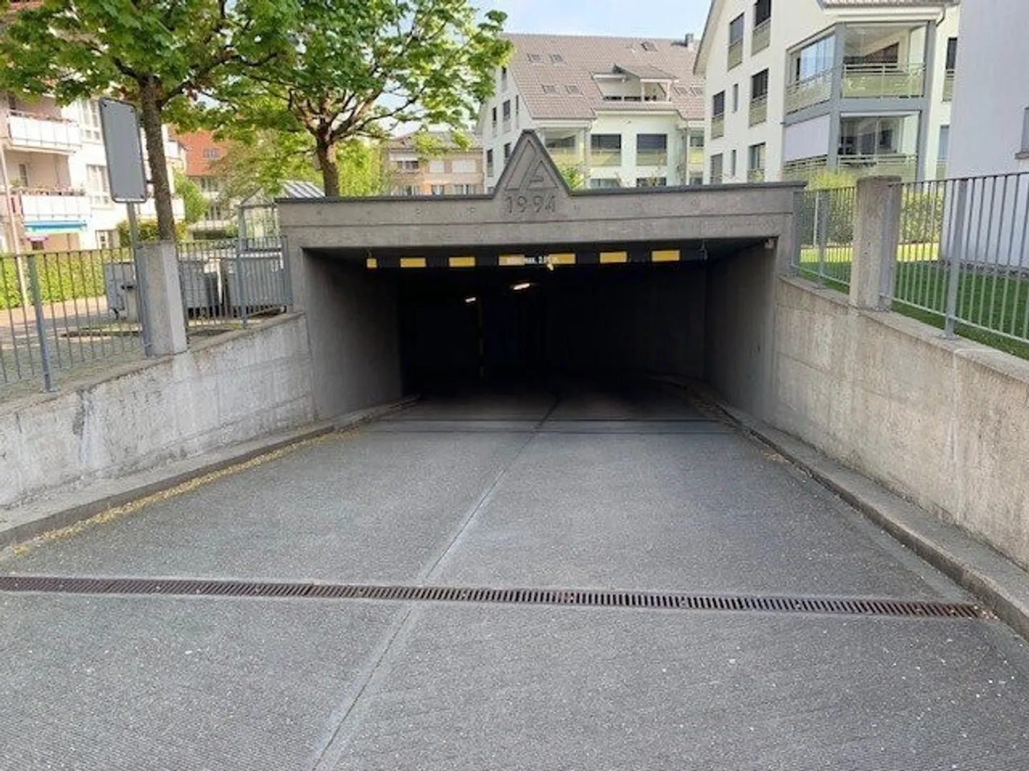 Motorcycle parking space for rent in Watt-Regensdorf! - Photo 2 of 2