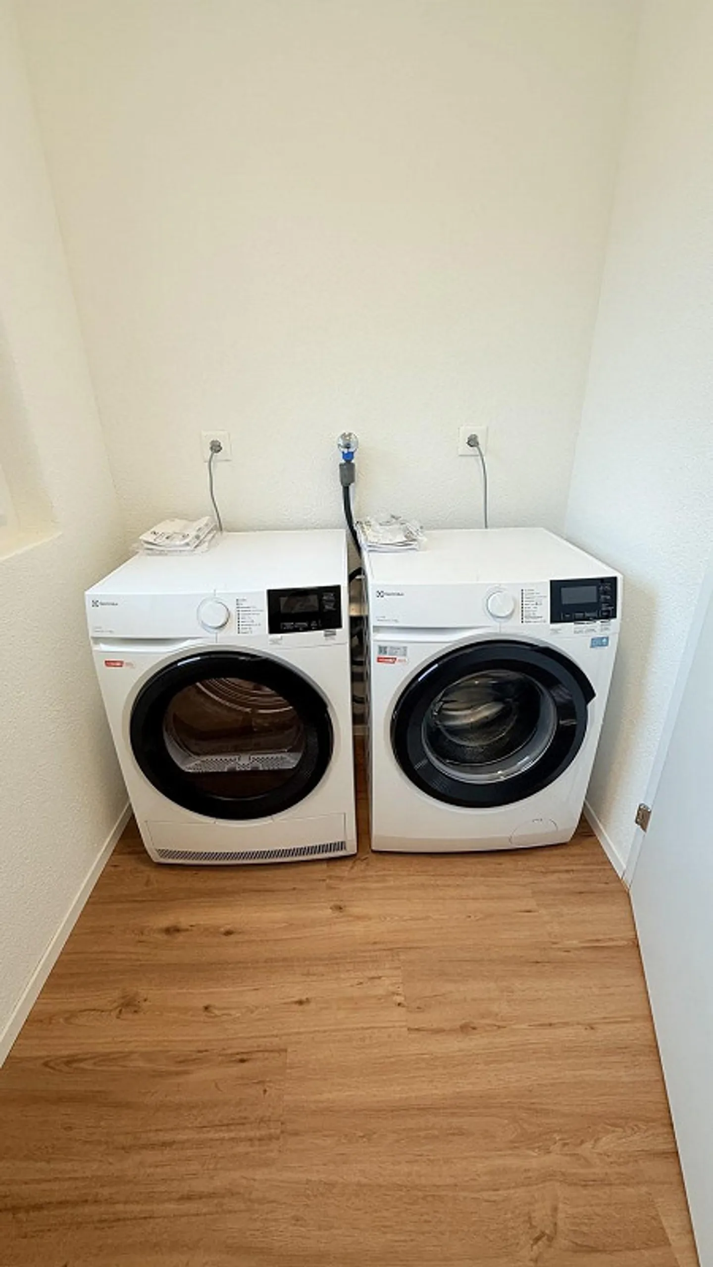 Première location ! Grand balcon (18m2) avec soleil de l'après-midi et du soir - Photo 11 sur 13