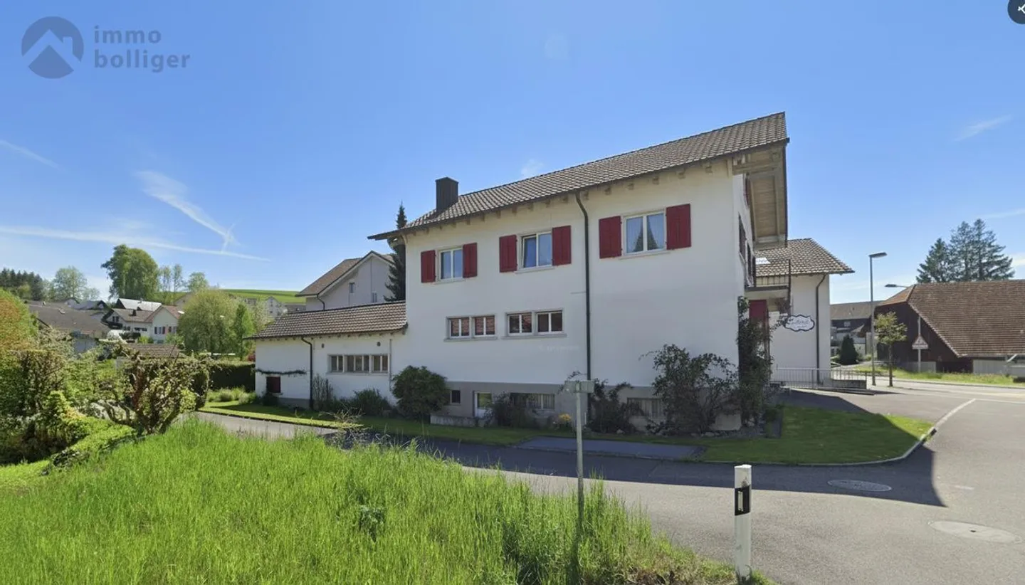 Proprietà del progetto con >300 m2 di superficie abitabile, laboratorio e spazio commerciale - Foto 1 di 17