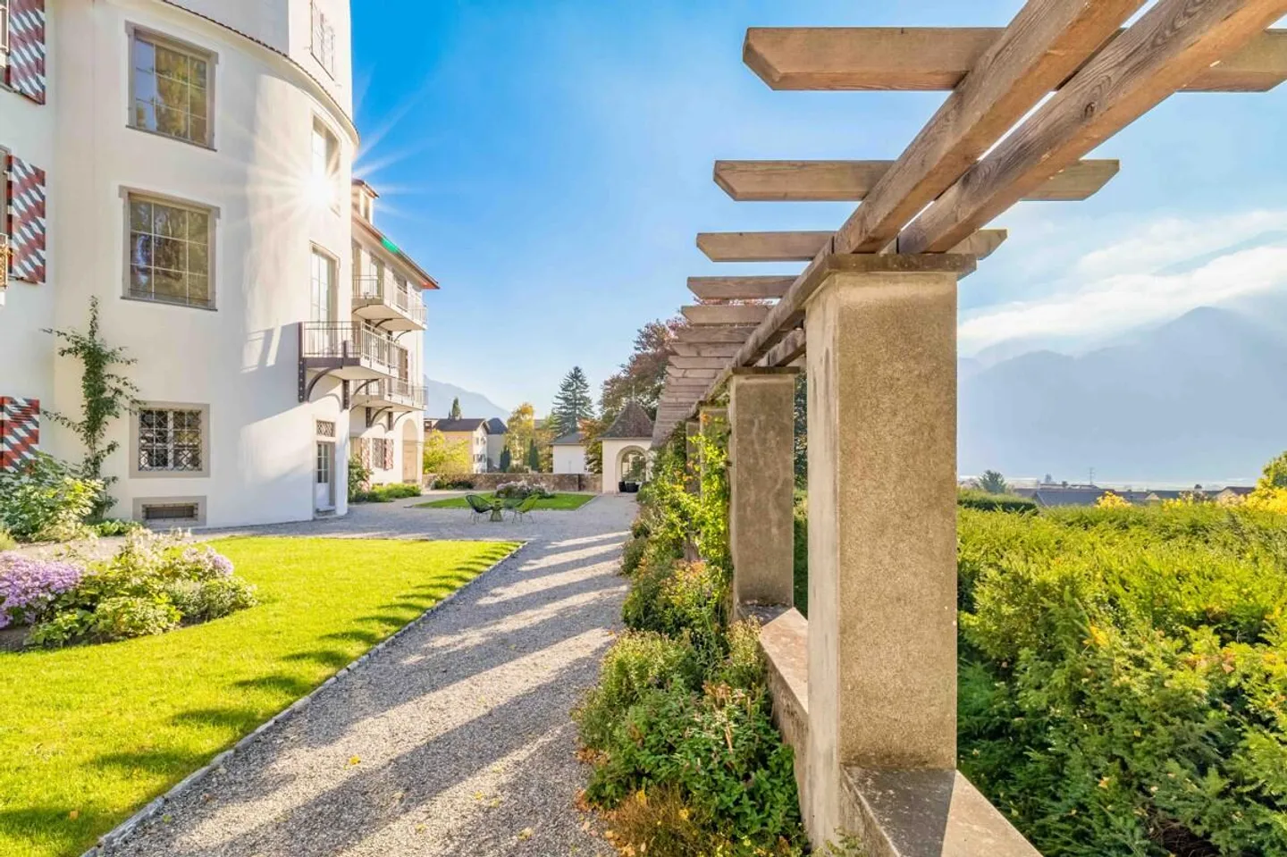 Garden apartment with historical flair in Zizers - Photo 1 of 6