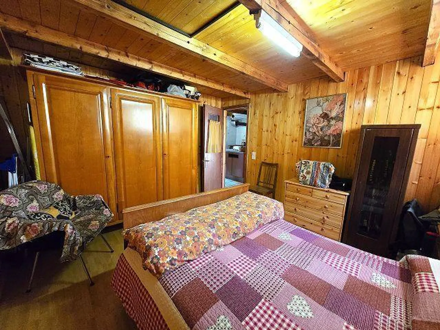 Maison rustique de 3,5 pièces dans un emplacement très calme et ensoleillé avec de belles vues - Photo 6 sur 40