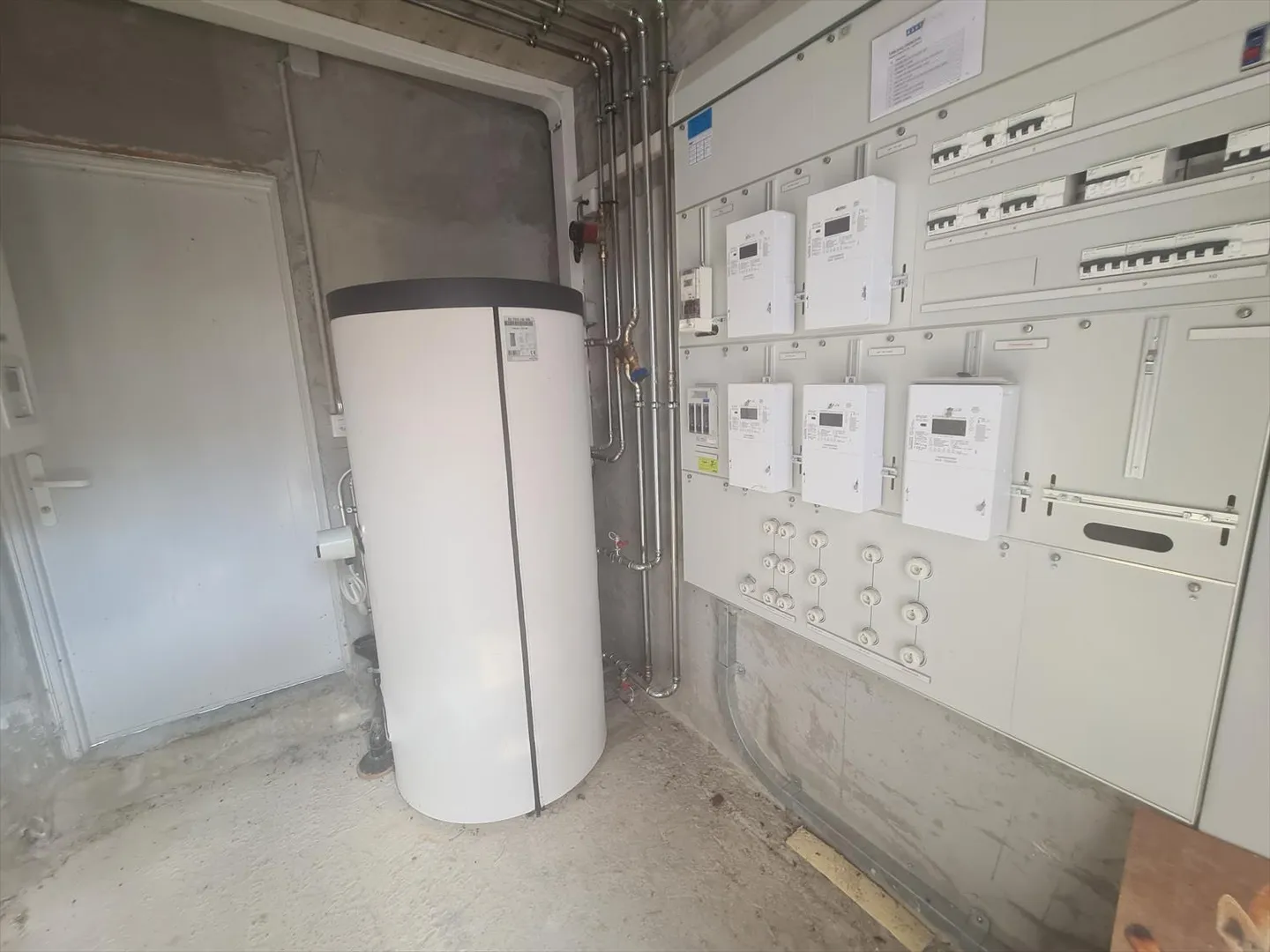 Schönes 4,5-Zimmer-Apartment in PPE, ideal gelegen und ruhig, zu einem sehr vernünftigen Preis verkauft - Foto 20 von 20