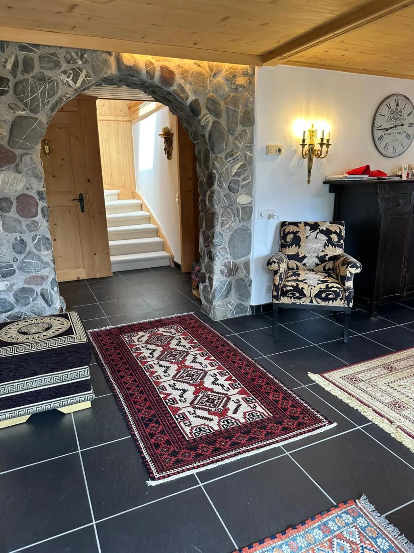 Charmantes Alpenchalet mit Garten und separater Einheit - Foto 6 von 41