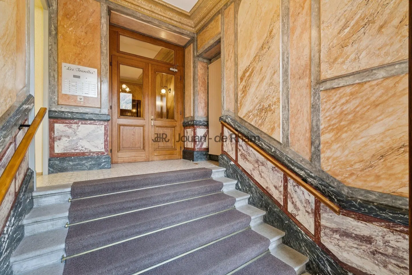 Exklusivität - Außergewöhnliche Wohnung an den Ufern - Foto 2 von 9