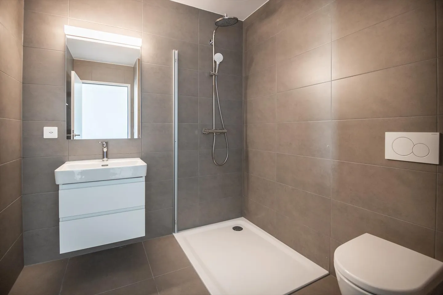 A703 - 1.5 room apartment on the 7th floor - 01.04.2026 - Photo 3 of 3