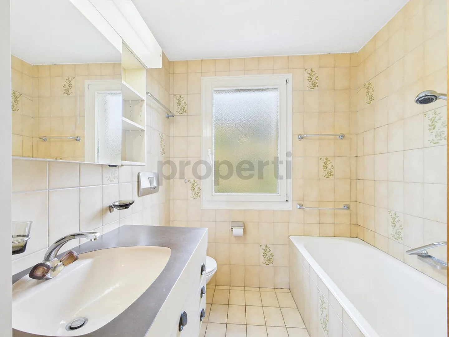Beautiful 5-room apartment in La Sarraz - Photo 11 of 13
