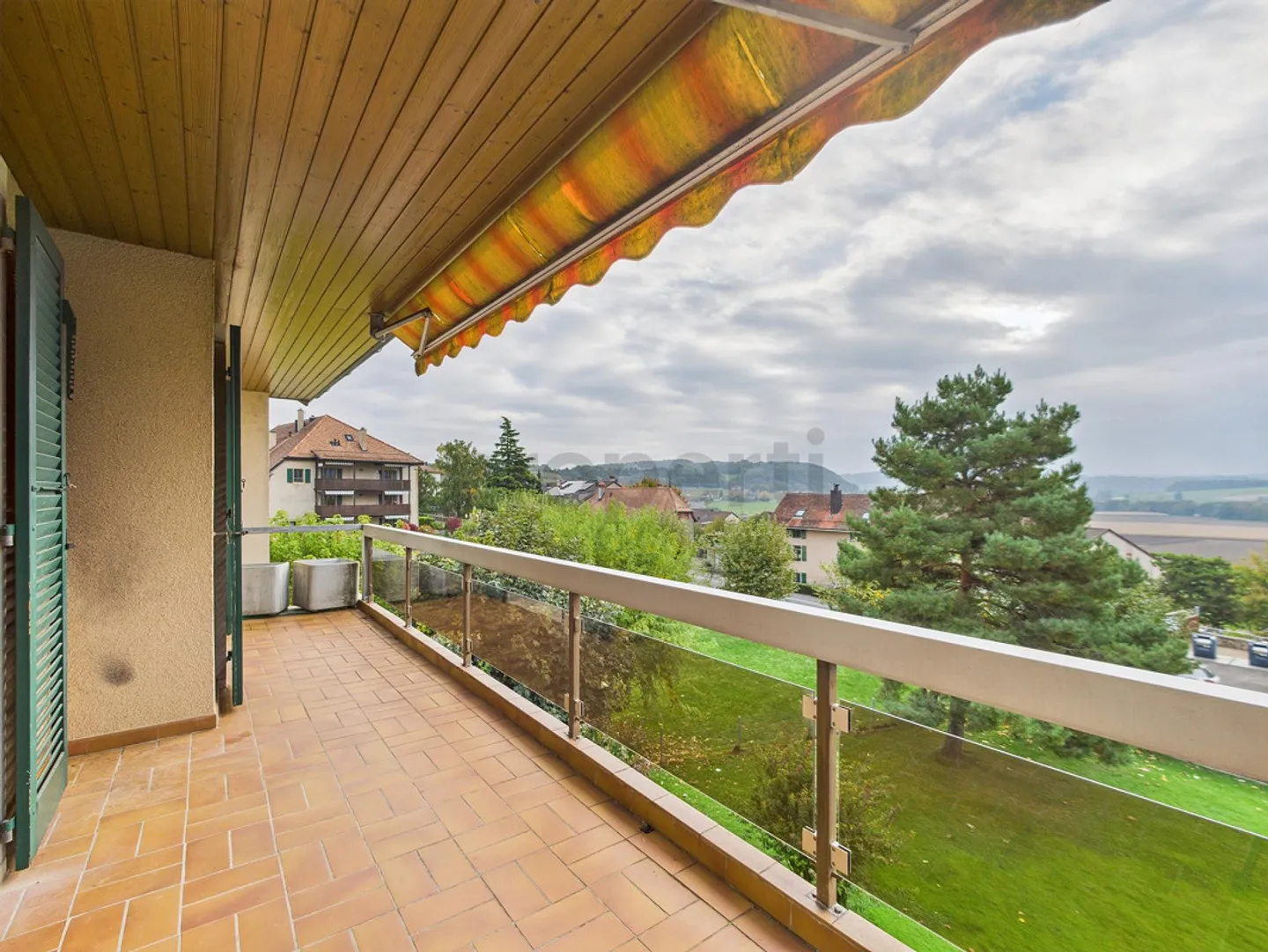 Beautiful 5-room apartment in La Sarraz - Photo 12 of 13
