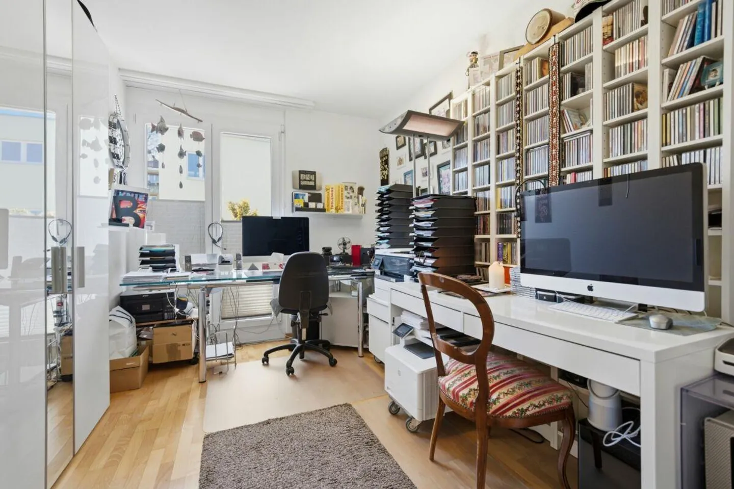 Au-dessus des toits de Dielsdorf : Bijou de toit luxueux avec vue dégagée... - Photo 6 sur 13