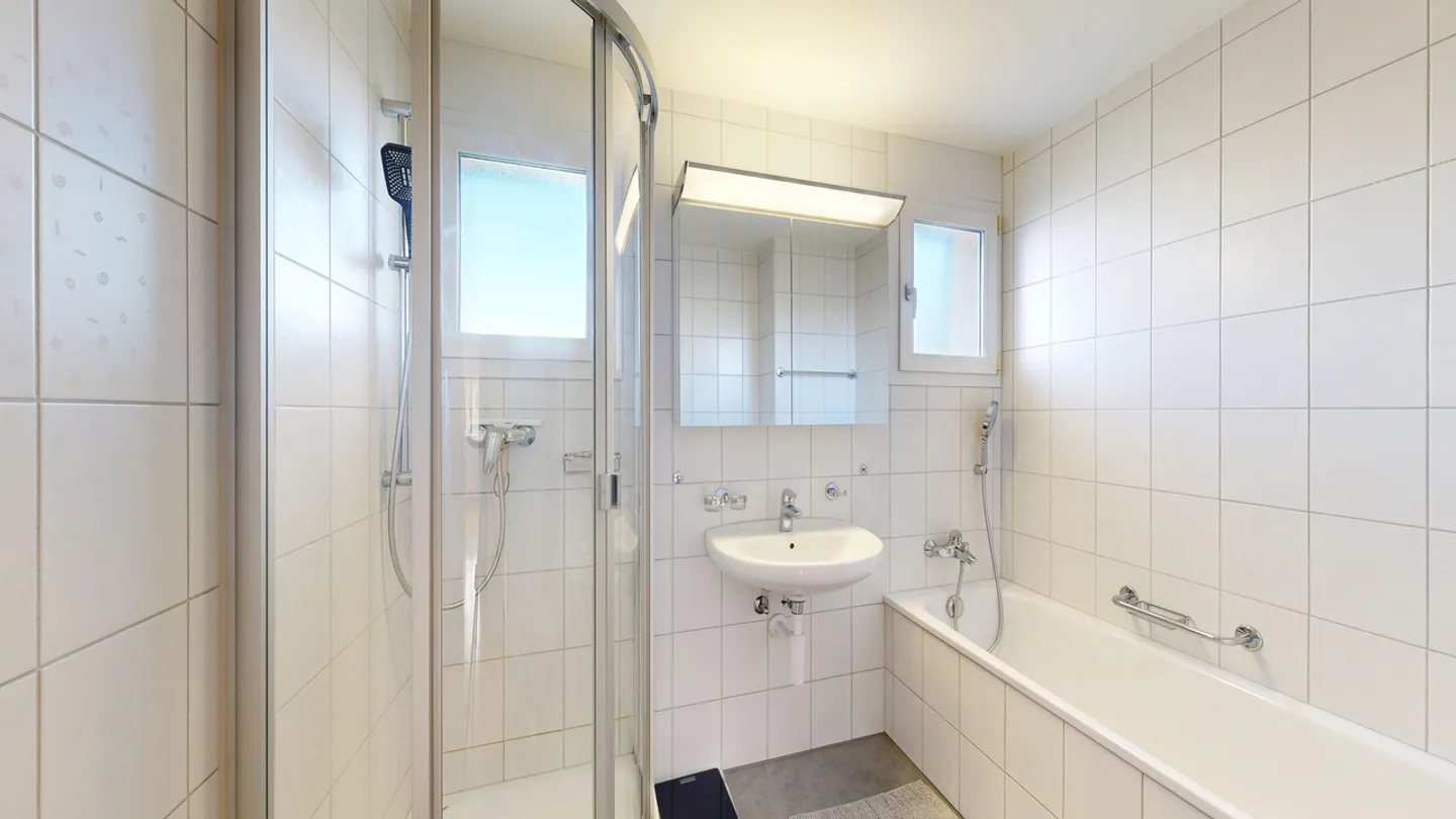 6.5-Room Corner House in Leasehold with Parking Space - Photo 11 of 19