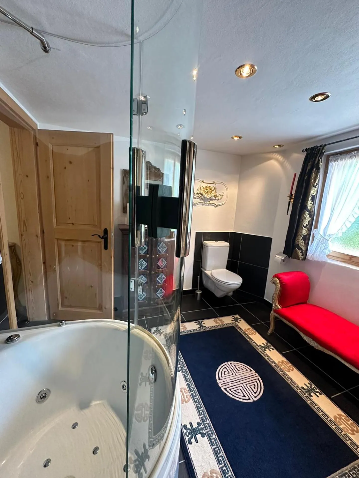 Charmantes Alpenchalet mit Garten und separater Einheit - Foto 30 von 41