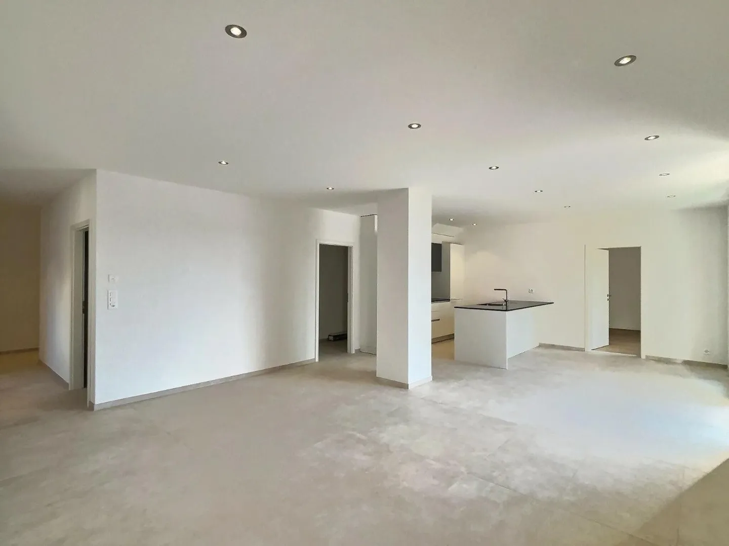 Appartamento 4.5 stanze - Foto 3 di 13