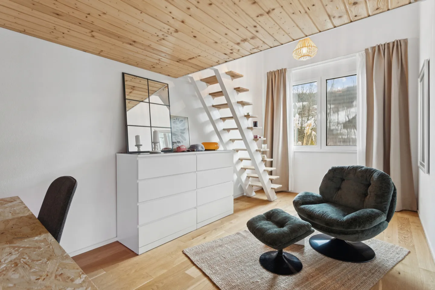 Magnificent individual villa with contemporary design - Photo 10 of 19