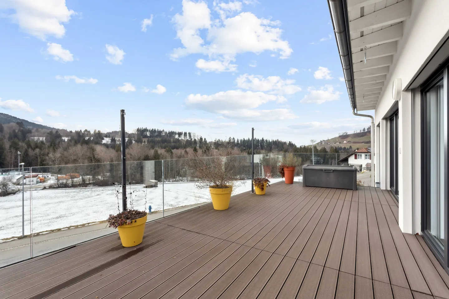 Magnificent individual villa with contemporary design - Photo 16 of 19