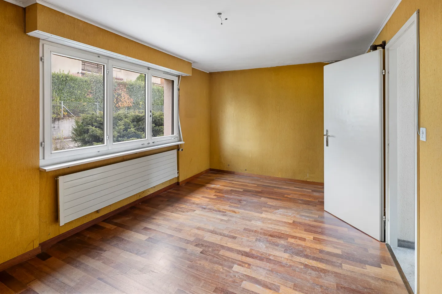 Semi-detached house for sale - Photo 9 of 14