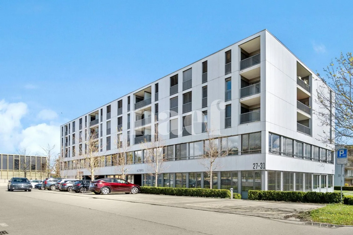 Précossy - Piano completo di circa 838m2 al 1° piano diviso in diversi uffici - Foto 1 di 11