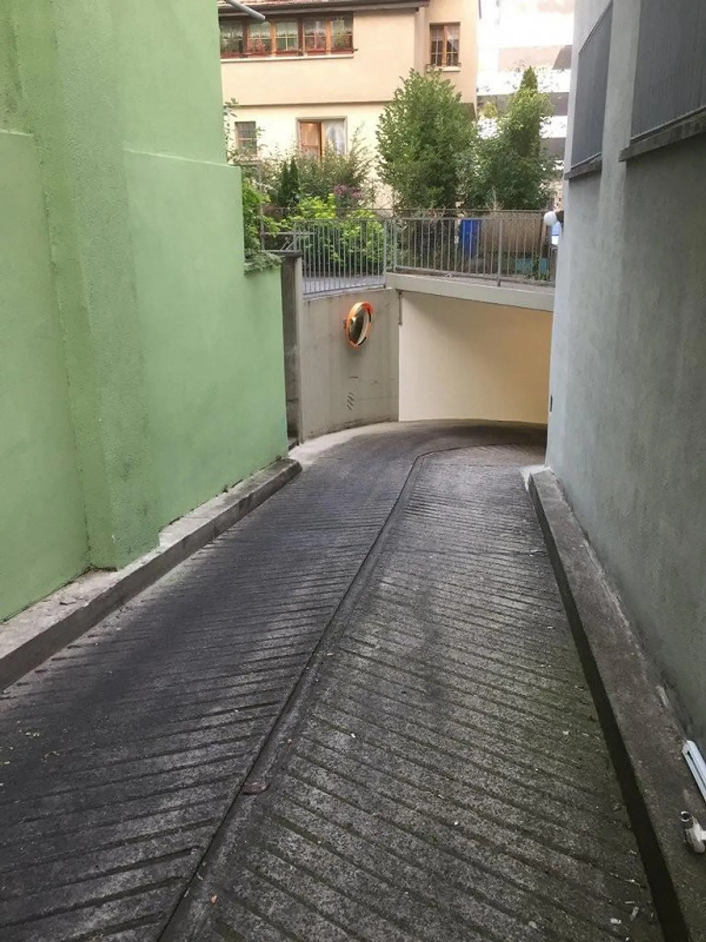 Parking search was yesterday - Your new garage box - Photo 2 of 4
