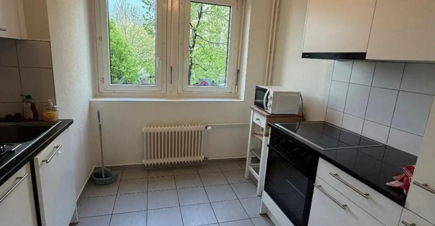 Charmant appartement 2 pièces - Photo 2 sur 5