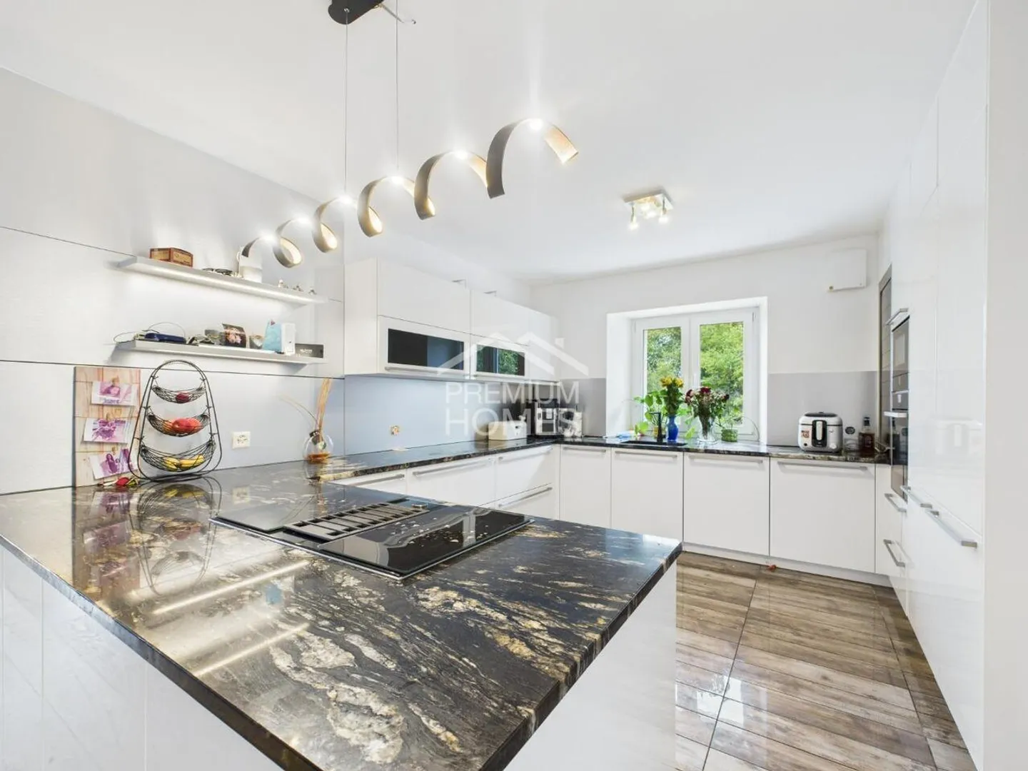 «Raum für Leben, Lachen und Familie» - Foto 2 von 11