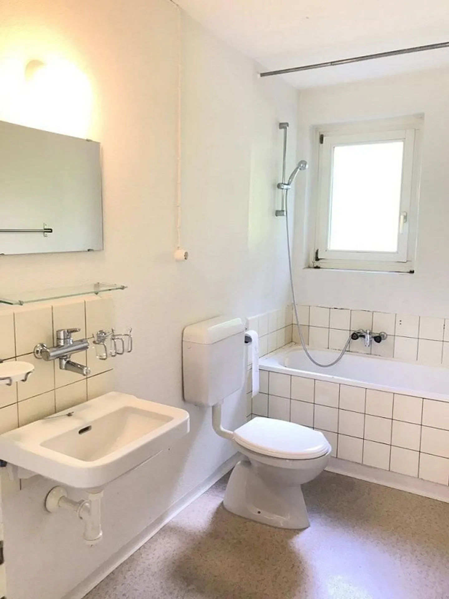 Central Apartment in Männedorf - Photo 5 of 5