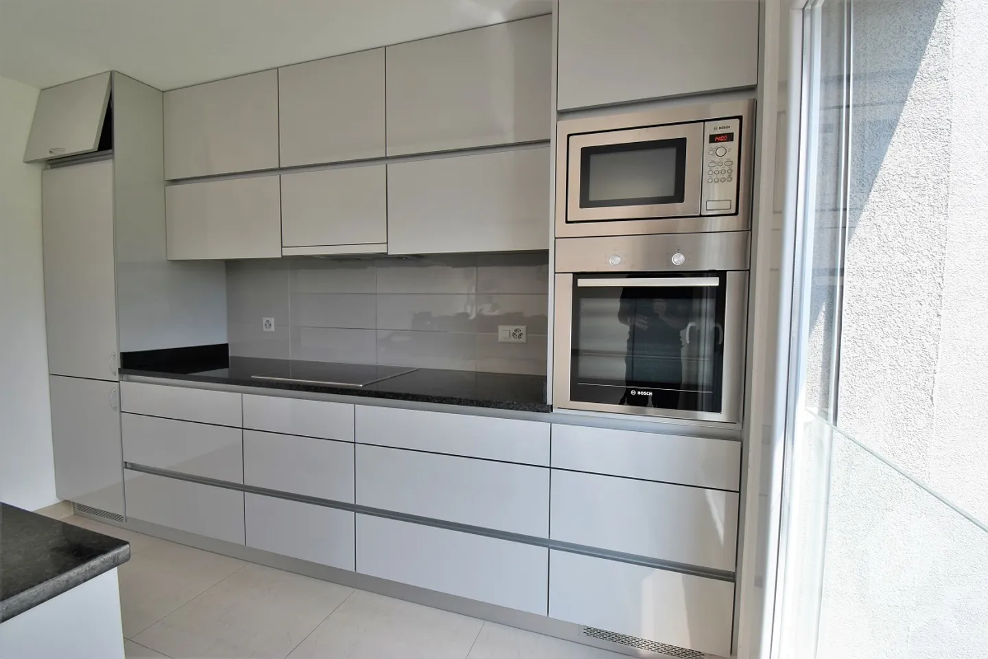 Attico di 4,5 stanze con una grande terrazza e 3 posti auto - Foto 6 di 13