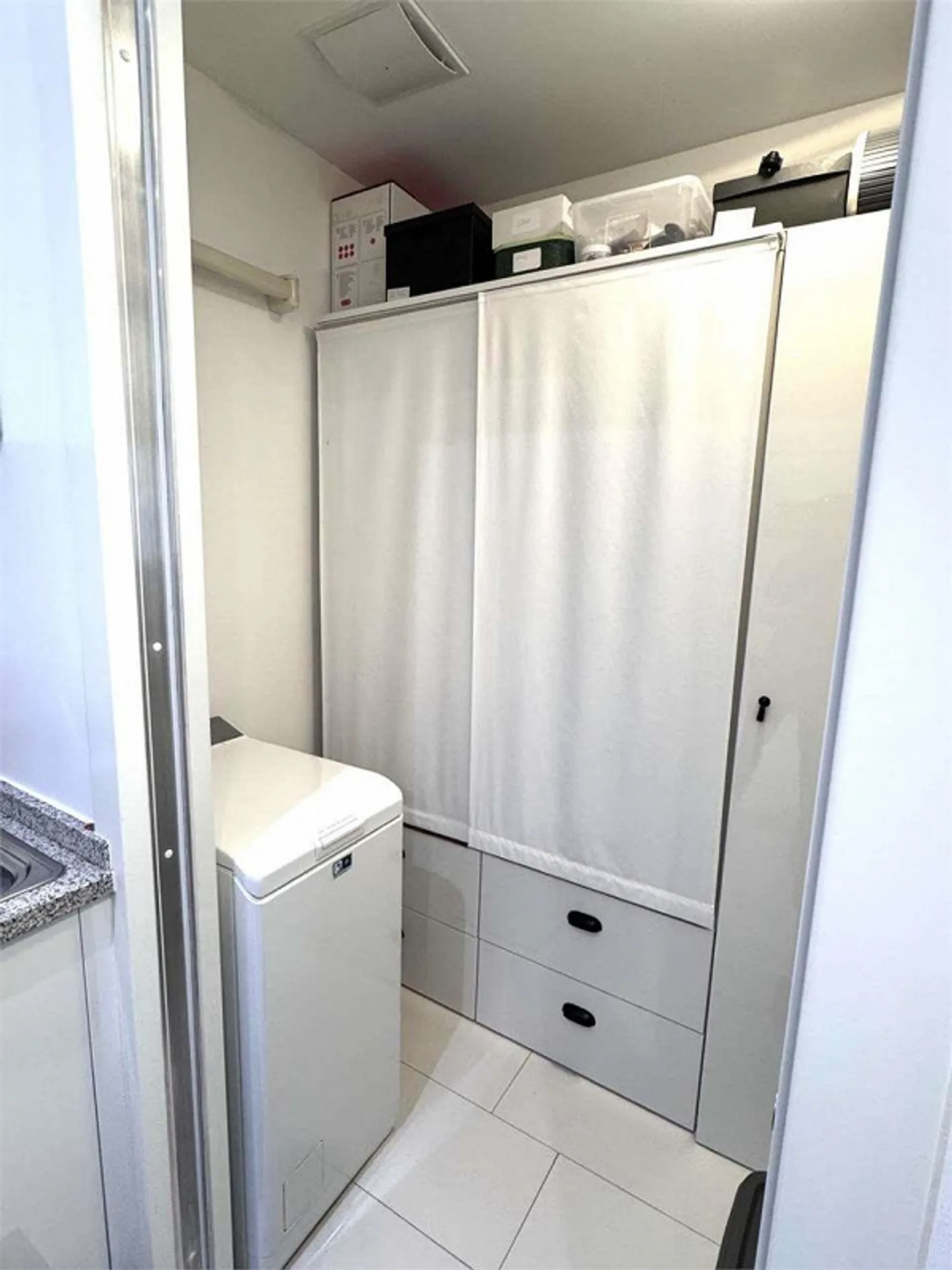 Grand appartement de 4,5 pièces au dernier étage avec vue sur le lac - Photo 11 sur 12