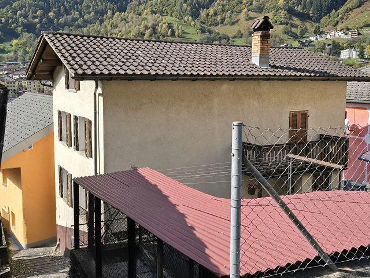 Maison de village 4 1/2 pièces avec jardin dans un emplacement très beau / C... - Photo 29 sur 36