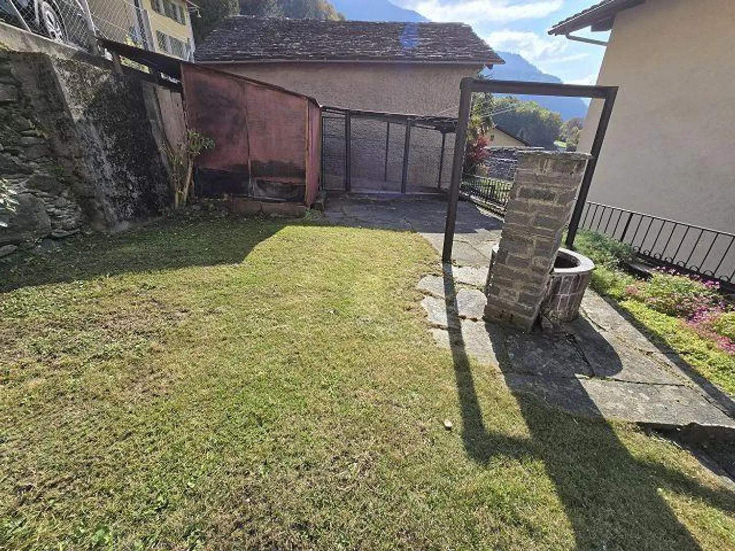 Maison de village 4 1/2 pièces avec jardin dans un emplacement très beau / C... - Photo 25 sur 36