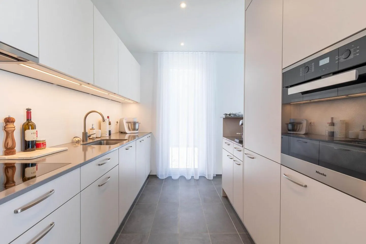 Superbe appartement de 3,5 pièces en rez-de-chaussée sur la pente sud du Sonnenberg - Photo 10 sur 16