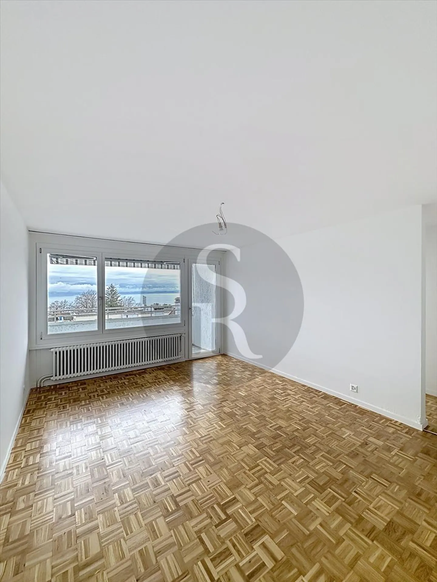 Appartamento 4 locali - Foto 2 di 6