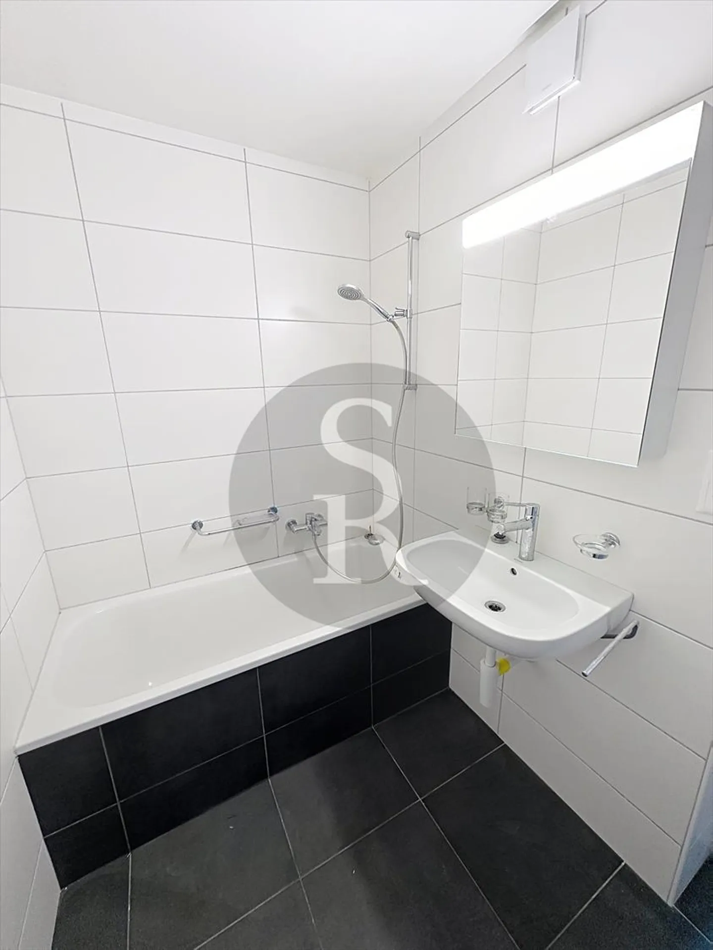 Appartamento 4 locali - Foto 6 di 6