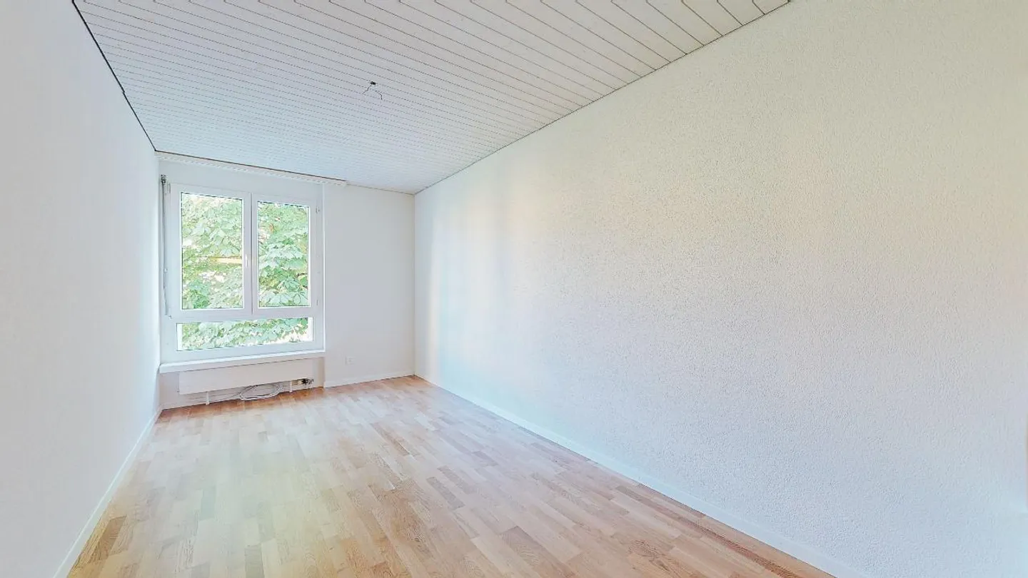 Ampio appartamento attico con panorama sulle Alpi - Foto 10 di 12