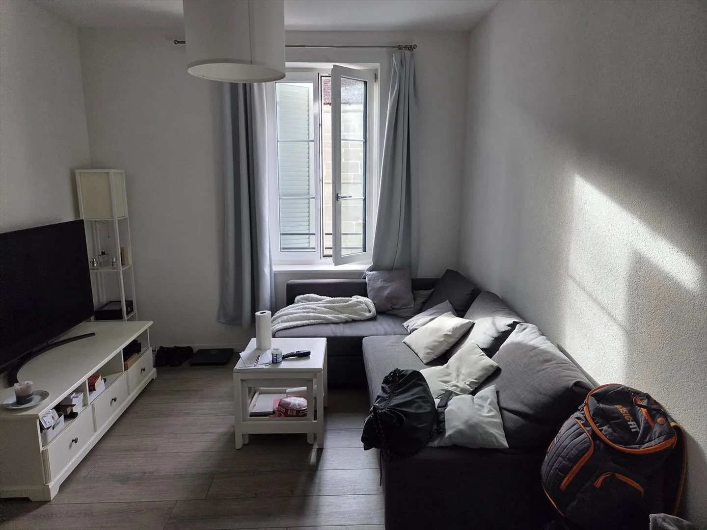 Apartment for rent - Photo 3 of 7