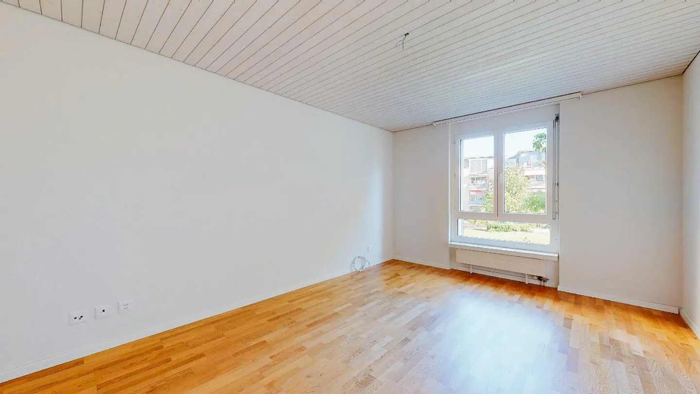 Ampio appartamento attico con panorama sulle Alpi - Foto 12 di 12