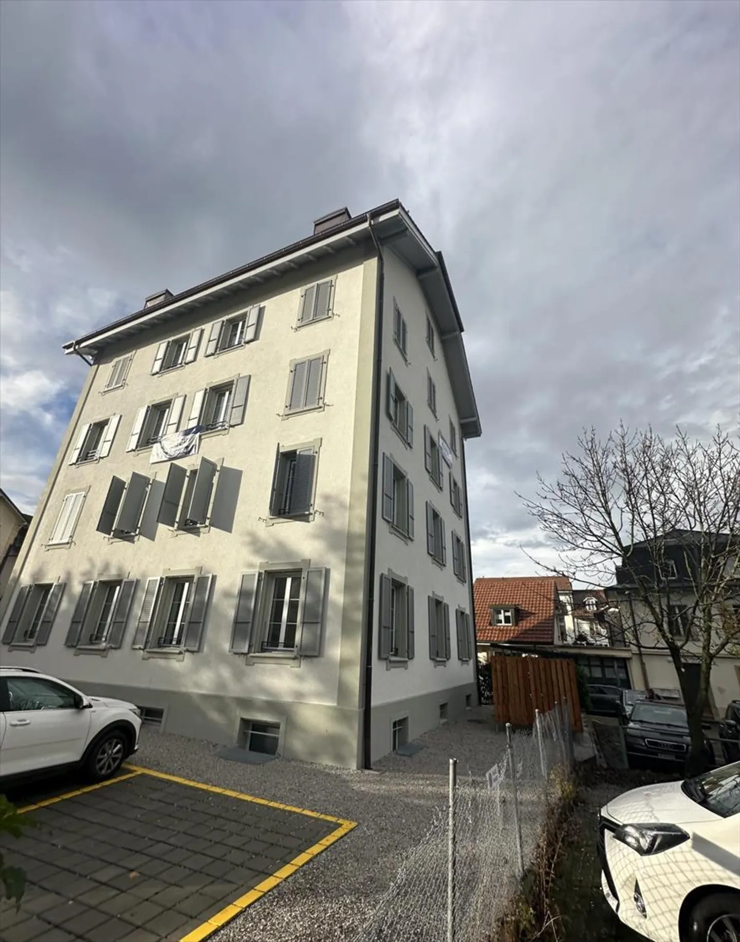 Apartment for rent - Photo 1 of 7