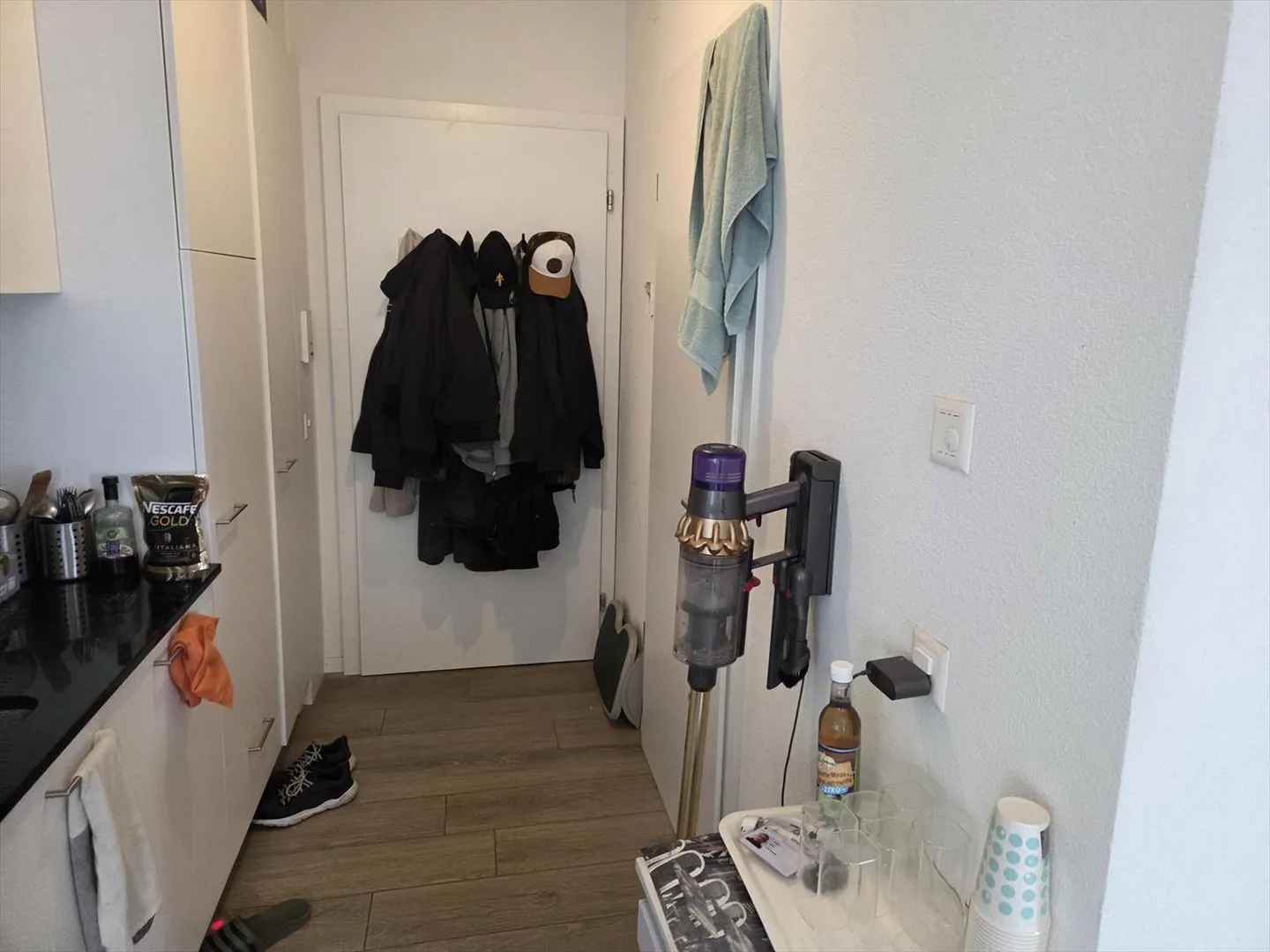 Apartment for rent - Photo 4 of 7